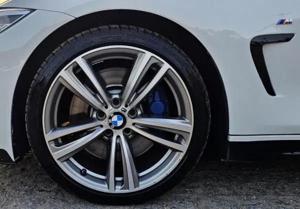 BMW 425 2015 - 26500 EUR, 170000 km - AUTO.MOTO.pt - 170000km - foto 9 de 34