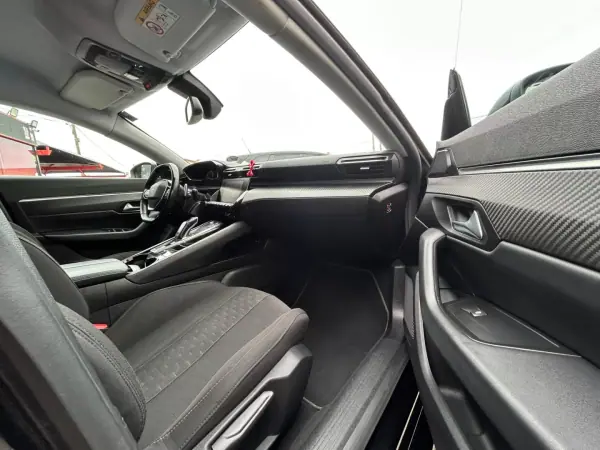 Peugeot 508 SW 2021 - 17500 EUR, 130370 km - AUTO.MOTO.pt - 130370km - foto 21 de 21