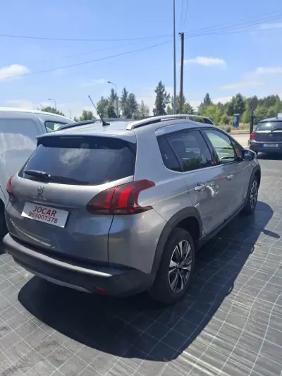 Peugeot 2008 2019 - 14950 EUR, 130100 km - AUTO.MOTO.pt - 130100km - foto 6 de 15