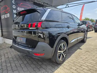 Peugeot 5008 2019 - 130000km