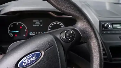 Ford Transit Connect 2022 - 18999 EUR, 62000 km - AUTO.MOTO.pt - 62000km - foto 11 de 19