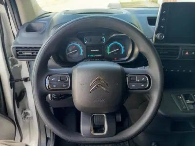 Citroën e-Berlingo 2023 - 17990 EUR, 29950 km - 29950km - foto 17 de 21