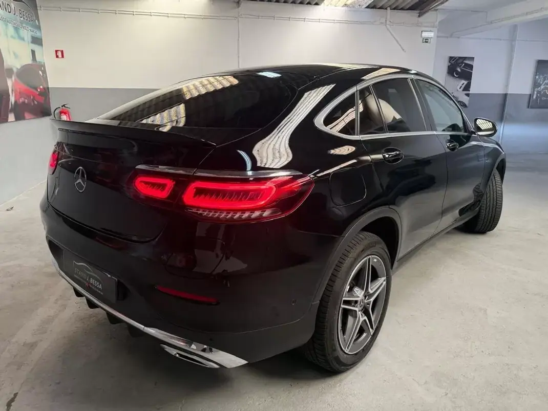 Mercedes-Benz GLC 300 2022 - 49250 EUR, 129000 km - AUTO.MOTO.pt - 129000km - foto 3 de 11