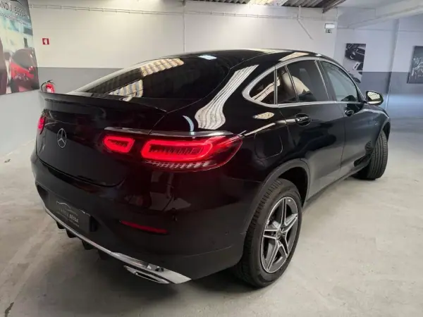 Mercedes-Benz GLC 300 2022 - 49250 EUR, 129000 km - AUTO.MOTO.pt - 129000km - foto 3 de 11