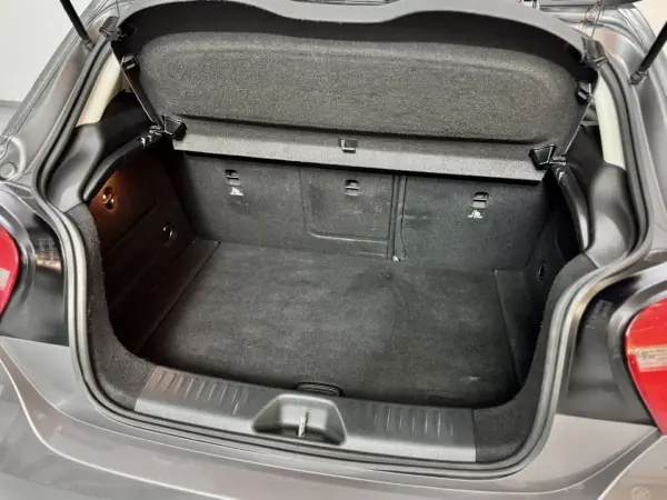 Mercedes-Benz A 180 2014 - 13750 EUR, 157000 km - AUTO.MOTO.pt - 157000km - foto 44 de 45