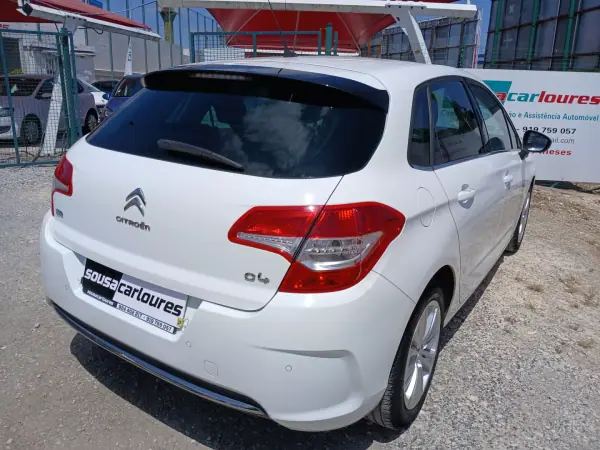 Citroën C4 2014 - 8250 EUR, 133197 km - AUTO.MOTO.pt - 133197km - foto 10 de 27
