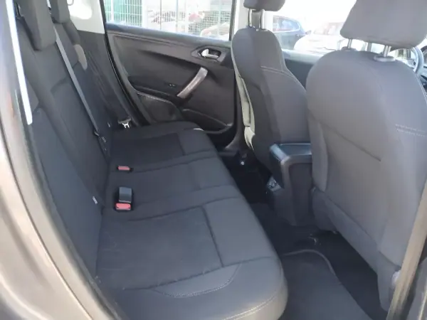 Peugeot 2008 2015 - 8450 EUR, 67397 km - AUTO.MOTO.pt - 67397km - foto 19 de 26