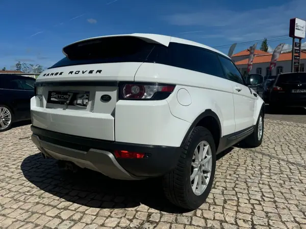 Land Rover Range Rover Evoque 2012 - 14900 EUR, 169000 km - AUTO.MOTO.pt - 169000km - foto 11 de 15