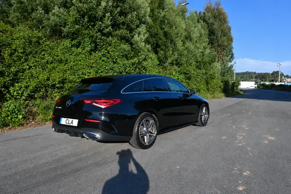 Mercedes-Benz CLA 180 d Shooting Brake AMG Line 2020 Diesel