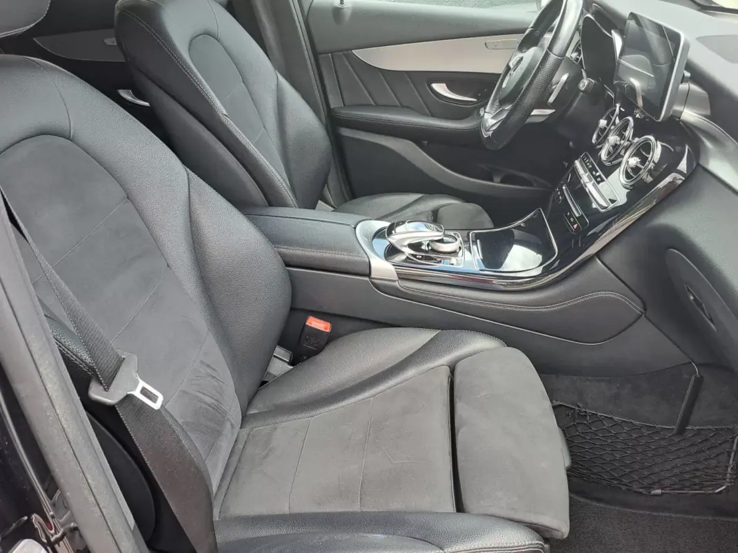 Mercedes-Benz GLC 220 2018 - 37900 EUR, 160312 km - 160312km - foto 22 de 48