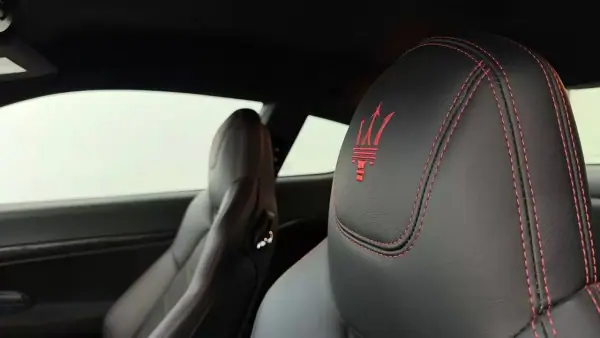 Maserati Granturismo 2019 - 109990 EUR, 22984 km - 22984km - foto 30 de 39