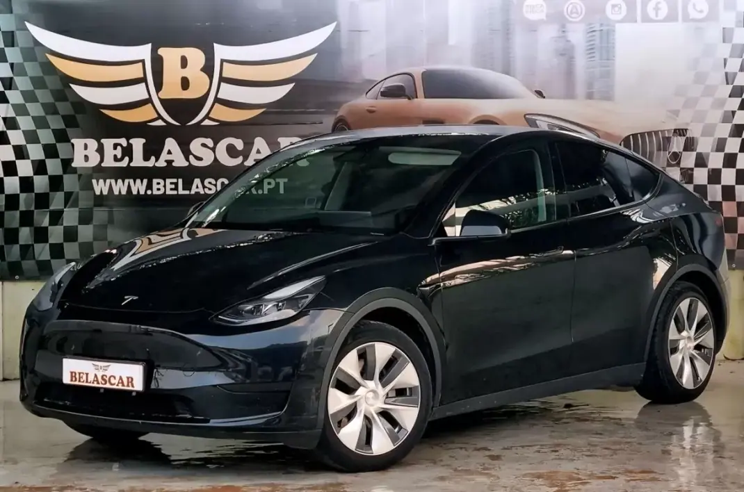 Tesla Model Y 2023 - 33990 EUR, 20000 km - AUTO.MOTO.pt - 20000km - foto 1 de 8