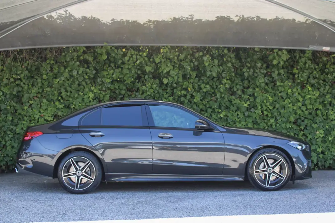 Mercedes-Benz C 300 2022 - 44900 EUR, 31000 km - 31000km - foto 6 de 21