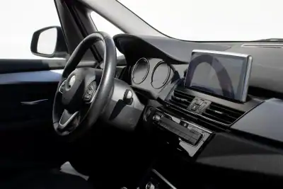 BMW 216 Gran Tourer 2019 - 18500 EUR, 150892 km - AUTO.MOTO.pt - 150892km - foto 19 de 40