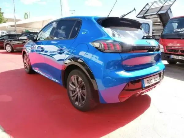Peugeot e-208 2021 - 18000 EUR, 85265 km - AUTO.MOTO.pt - 85265km - foto 8 de 40