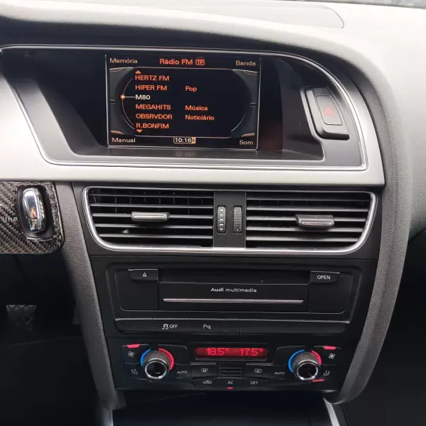 Audi A5 Sportback 2011 - 17500 EUR, 120459 km - AUTO.MOTO.pt - 120459km - foto 18 de 31