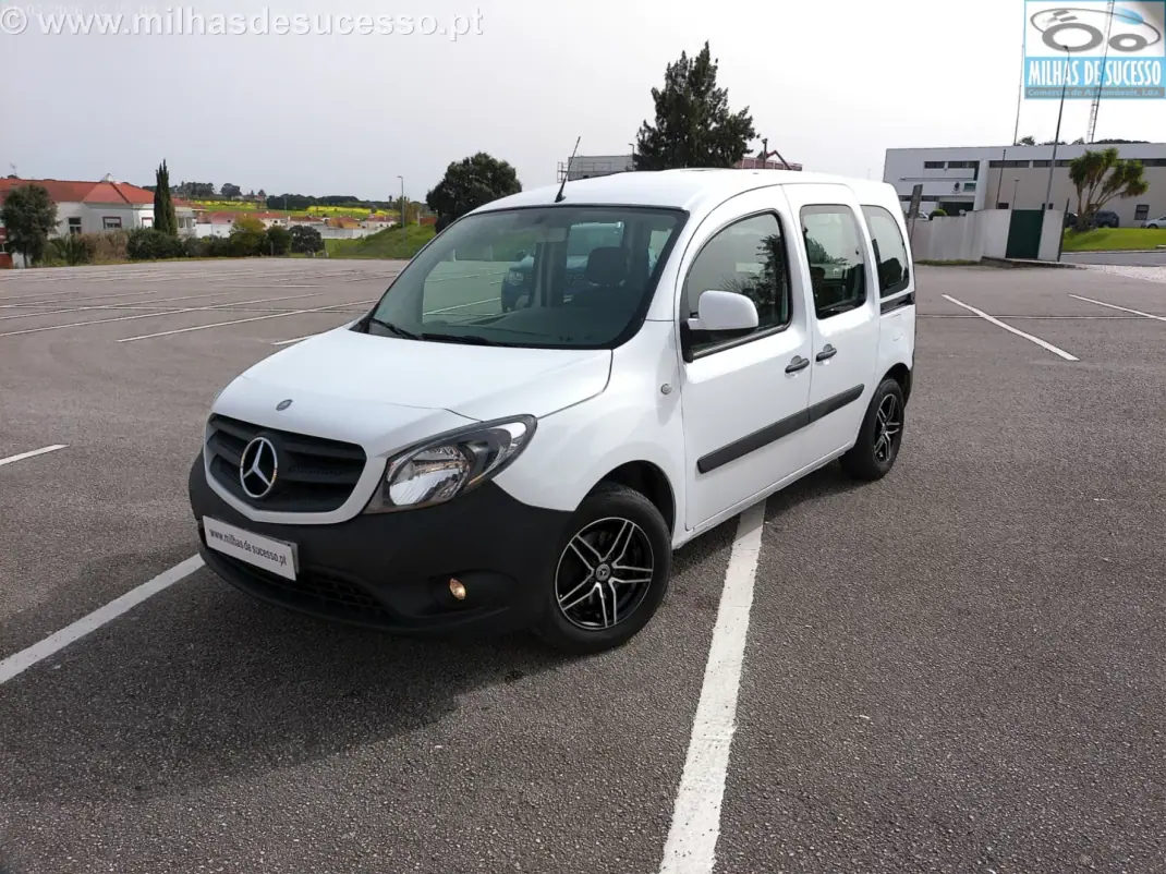 Mercedes-Benz Citan 109 1.5 CDi C/IVA 2019 - 16850 EUR, 118000 km - AUTO.MOTO.pt - 118000km - foto 25 de 31