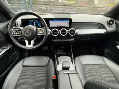 Mercedes-Benz GLB 180 2022 - 39900 EUR, 58661 km - AUTO.MOTO.pt - 58661km - foto 10 de 12