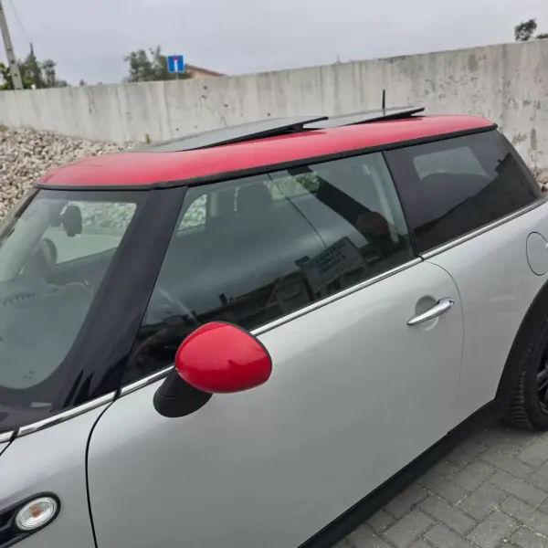 MINI 3 Portas 2011 - 11850 EUR, 158400 km - AUTO.MOTO.pt - 158400km - foto 12 de 24