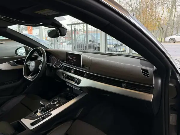 Audi A5 Sportback 2019 - 30750 EUR, 98486 km - AUTO.MOTO.pt - 98486km - foto 33 de 35