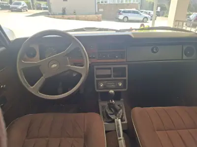 Ford Taunus 1996 - 4950 EUR, 34043 km - AUTO.MOTO.pt - 34043km - foto 6 de 9