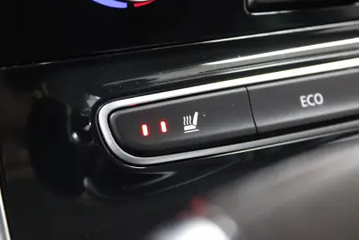 Renault Espace 2017 - 17900 EUR, 171000 km - AUTO.MOTO.pt - 171000km - foto 17 de 31