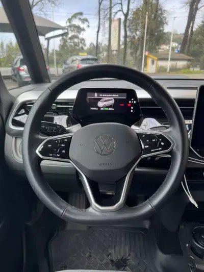 Volkswagen ID.Buzz 2025 - 59700 EUR, 15500 km - AUTO.MOTO.pt - 15500km - foto 9 de 14