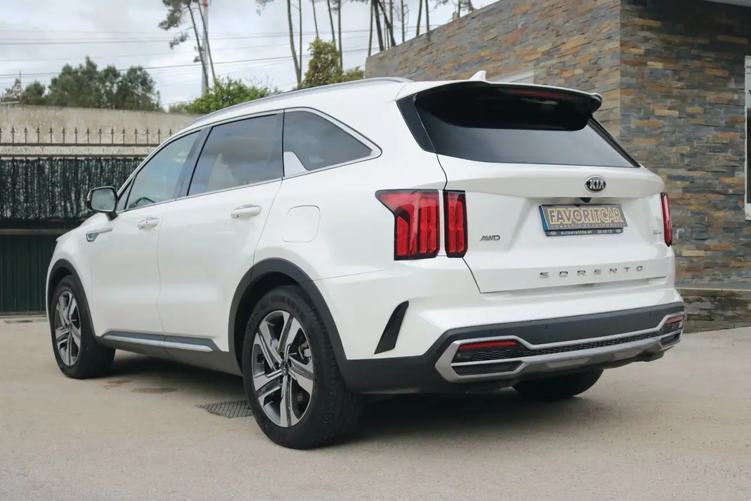 Kia Sorento 2021 - 37500 EUR, 46923 km - AUTO.MOTO.pt - 46923km - foto 15 de 31