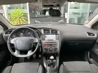 Citroën C4 2016 - 10900 EUR, 147000 km - AUTO.MOTO.pt - 147000km - foto 11 de 19