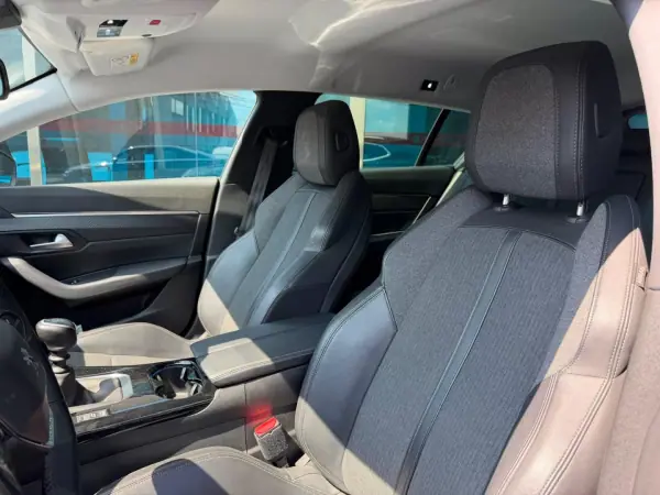 Peugeot 508 SW 2019 - 16900 EUR, 153000 km - AUTO.MOTO.pt - 153000km - foto 8 de 15