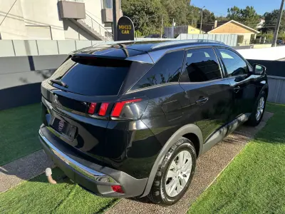 Peugeot 3008 2019 - 14900 EUR, 190000 km - 190000km - foto 9 de 64