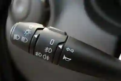 Dacia Duster 2010 - 6250 EUR, 155000 km - AUTO.MOTO.pt - 155000km - foto 17 de 24