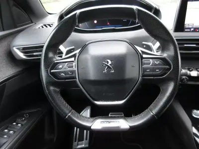 Peugeot 3008 2017 - 16990 EUR, 209000 km - AUTO.MOTO.pt - 209000km - foto 39 de 48