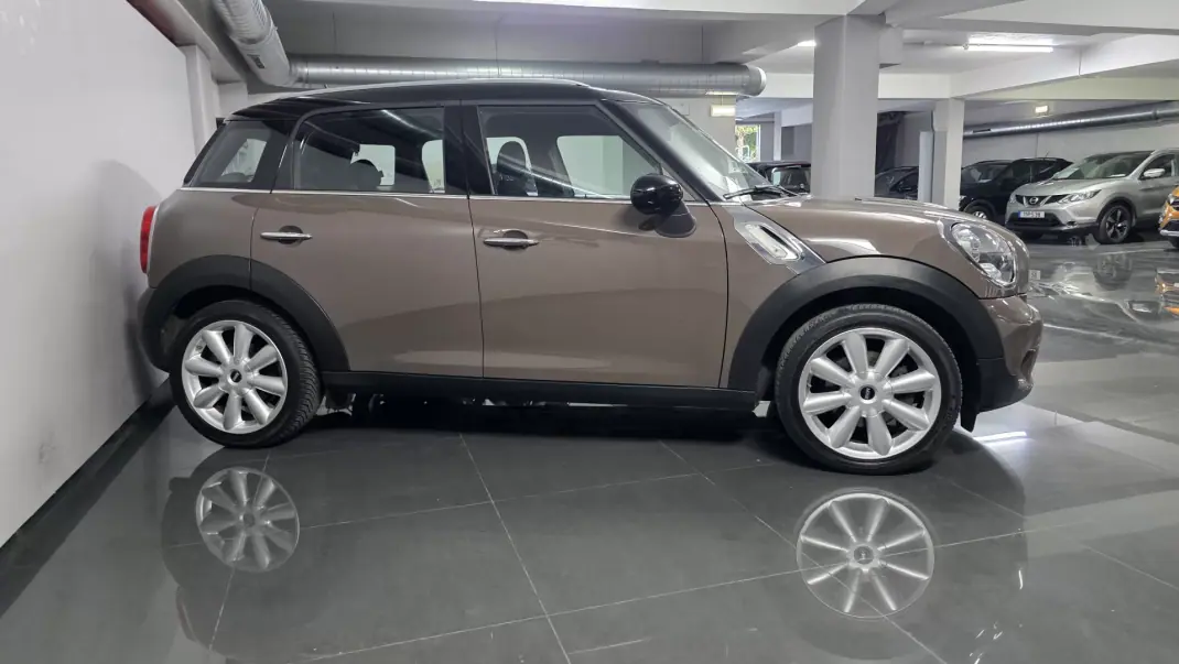 MINI Countryman 2014 - 11990 EUR, 164000 km - 164000km - foto 32 de 45