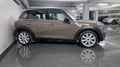 MINI Countryman 2014 - 11990 EUR, 164000 km - AUTO.MOTO.pt - 164000km - foto 32 de 45
