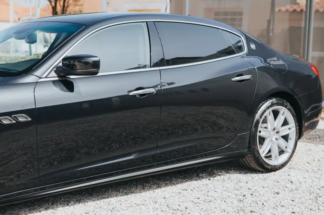 Maserati Quattroporte 2014 - 38900 EUR, 67105 km - AUTO.MOTO.pt - 67105km - foto 10 de 46