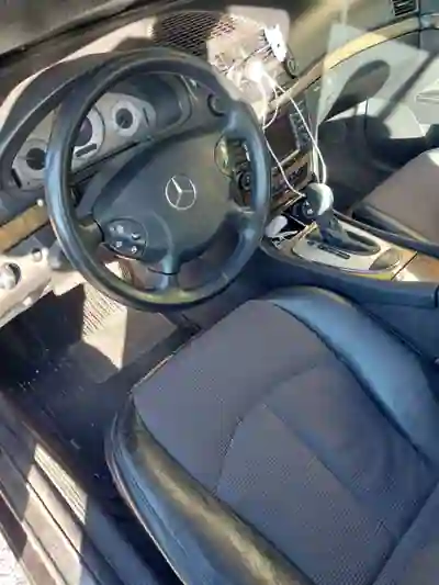 Mercedes-Benz E 220 2003 — foto 3 de 9