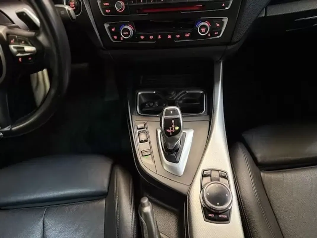 BMW M235i 2014 - 33950 EUR, 133441 km - AUTO.MOTO.pt - 133441km - foto 19 de 19
