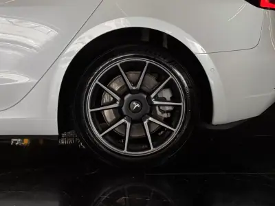 Tesla Model 3 2021 - 28990 EUR, 36500 km - AUTO.MOTO.pt - 36500km - foto 9 de 22