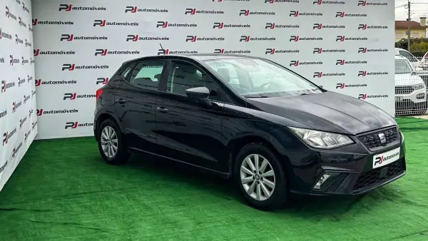 SEAT Ibiza 2017 - 10850 EUR, 113370 km - AUTO.MOTO.pt - 113370km - foto 4 de 20