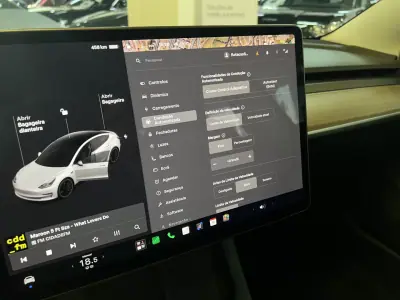 Tesla Model 3 2021 - 31990 EUR, 85000 km - AUTO.MOTO.pt - 85000km - foto 24 de 45
