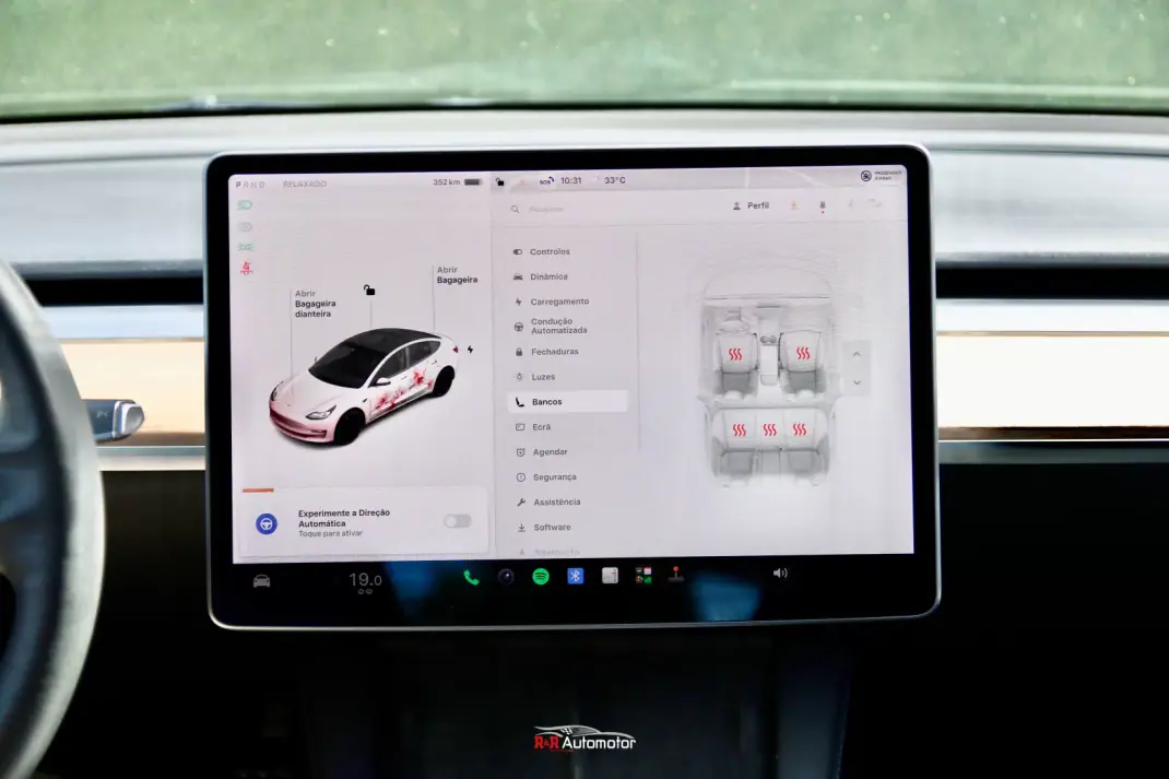 Tesla Model 3 2021 - 32400 EUR, 70000 km - AUTO.MOTO.pt - 70000km - foto 32 de 39