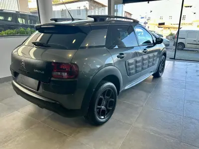 Citroën C4 Cactus 2017 - 11900 EUR, 135000 km - AUTO.MOTO.pt - 135000km - foto 4 de 10