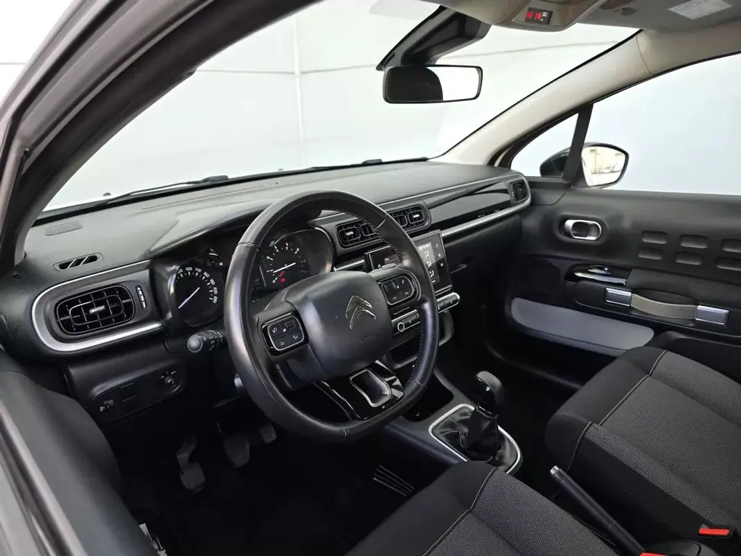 Citroën C3 2021 - 10900 EUR, 31800 km - AUTO.MOTO.pt - 31800km - foto 13 de 31