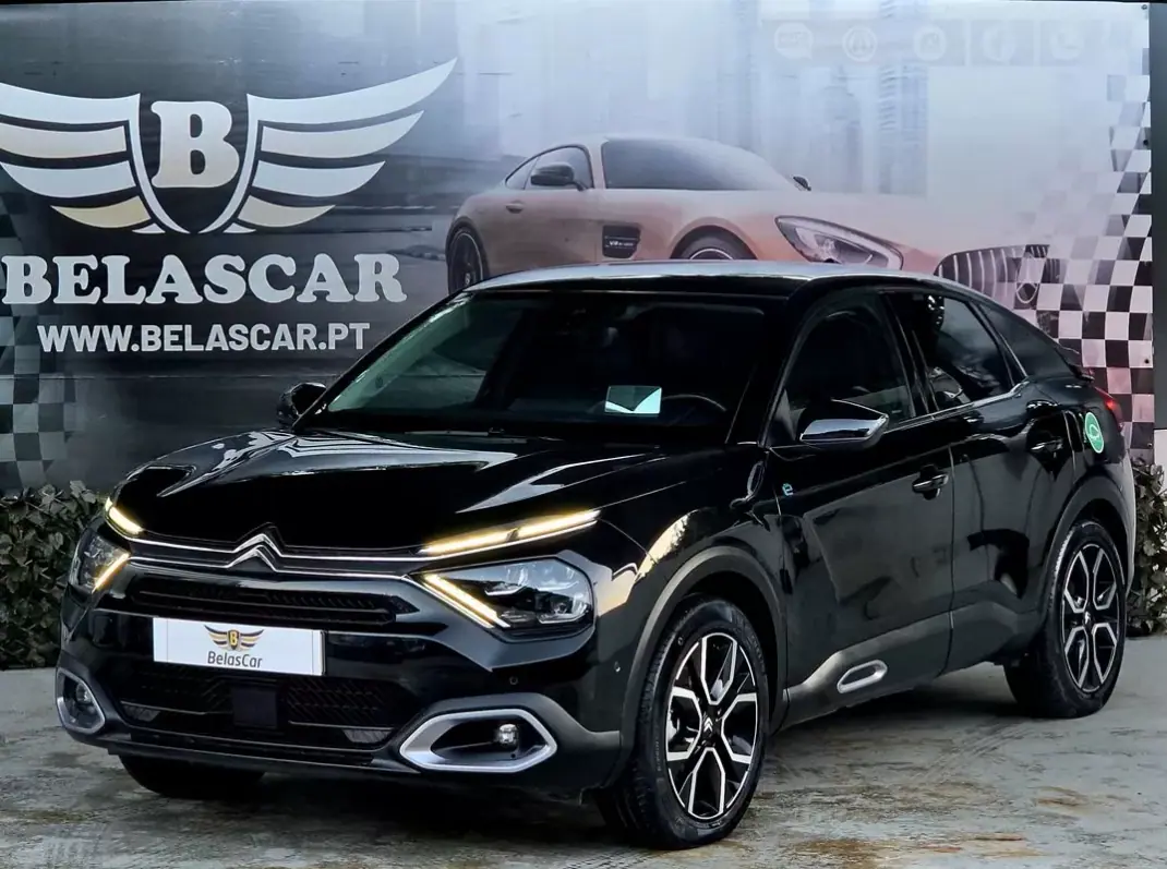 Citroën e-C4 2025 - 24990 EUR, 9485 km - 9485km - foto 2 de 13