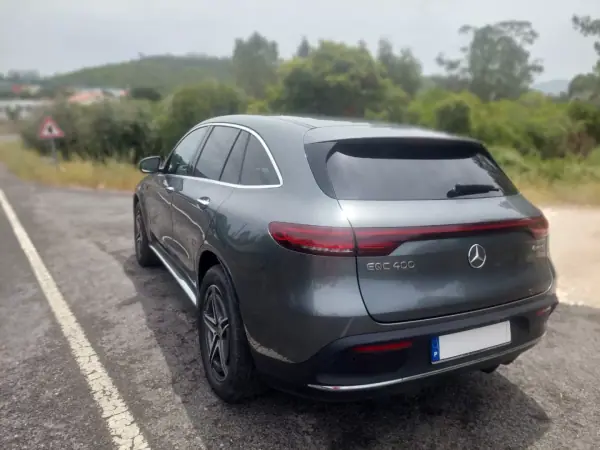 Mercedes-Benz EQC 2020 - 34800 EUR, 91200 km - AUTO.MOTO.pt - 91200km - foto 4 de 13