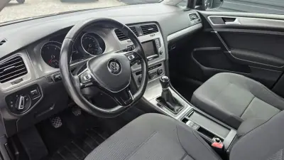 Volkswagen Golf 2015 - 14990 EUR, 135000 km - AUTO.MOTO.pt - 135000km - foto 14 de 26