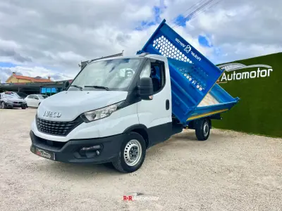 Iveco 2020 - 27500 EUR, 225000 km - AUTO.MOTO.pt - 225000km - foto 8 de 24