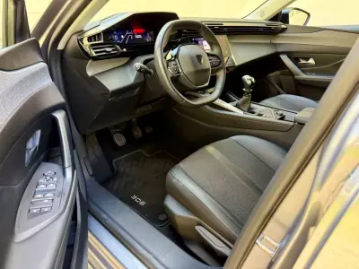Peugeot 308 SW 2022 - 15890 EUR, 71420 km - AUTO.MOTO.pt - 71420km - foto 12 de 39