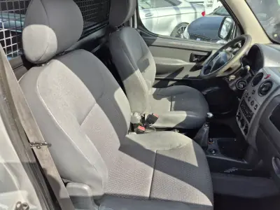 Citroën 2007 - 4900 EUR, 216500 km - AUTO.MOTO.pt - 216500km - foto 17 de 20